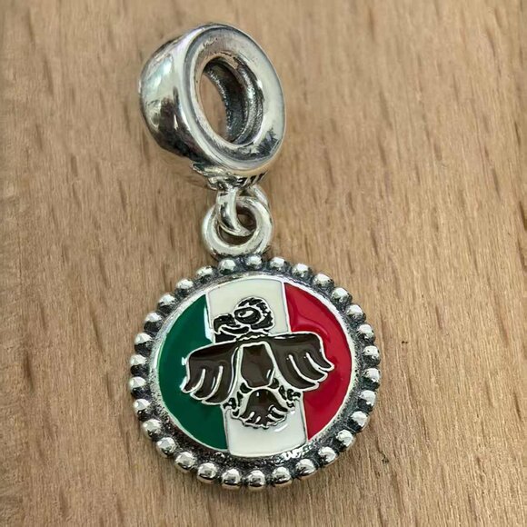 Pandora Bandera Mexico Aguila Charm Travel Pendant, S925 Silver Bracelets - Picture 1 of 4